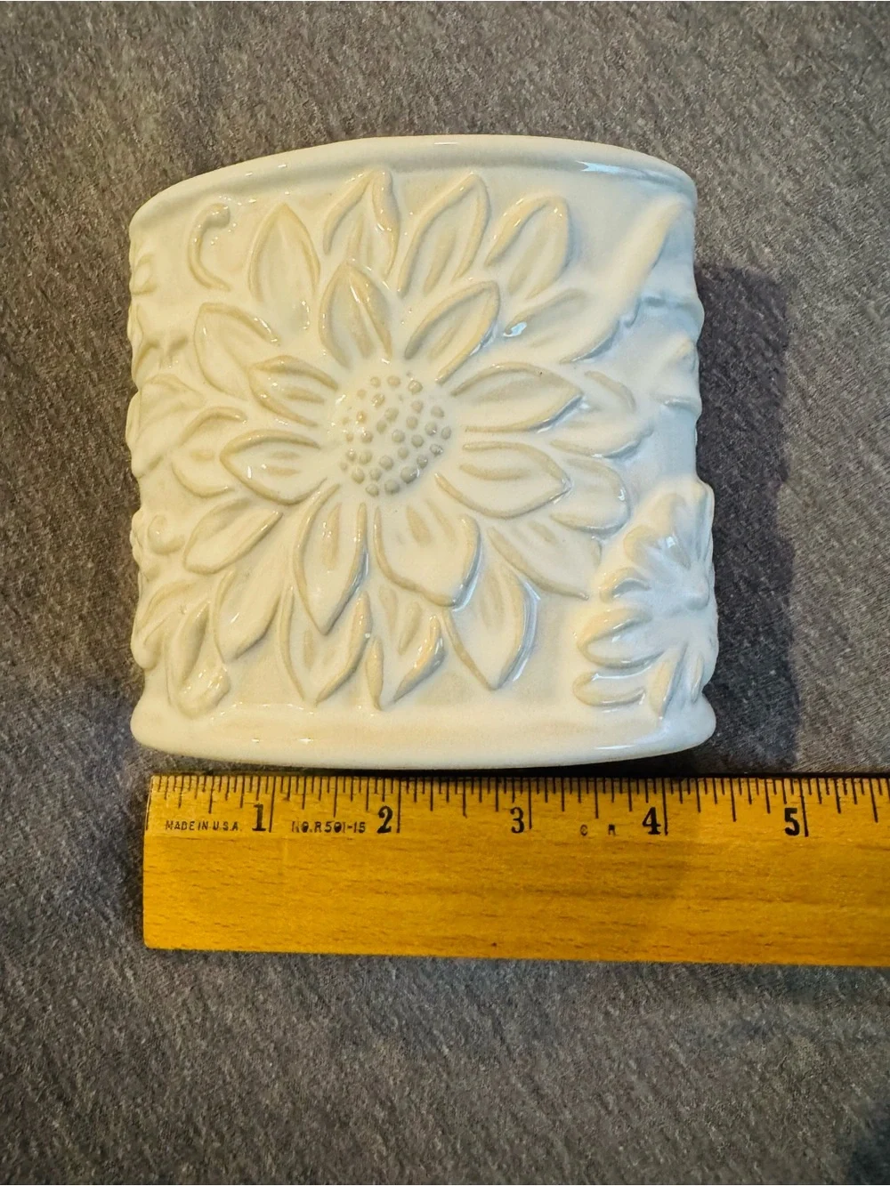Ceramic Sunflower Cosmetic Organizer/Makeup Holder